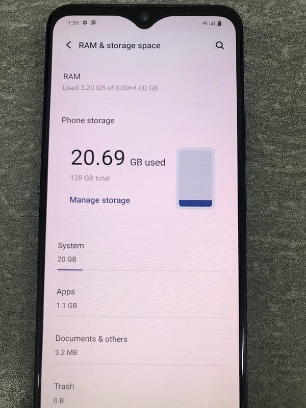 Vivo V21 8gb ram 128 gb rom 3