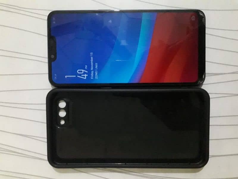 Oppo A3s 3