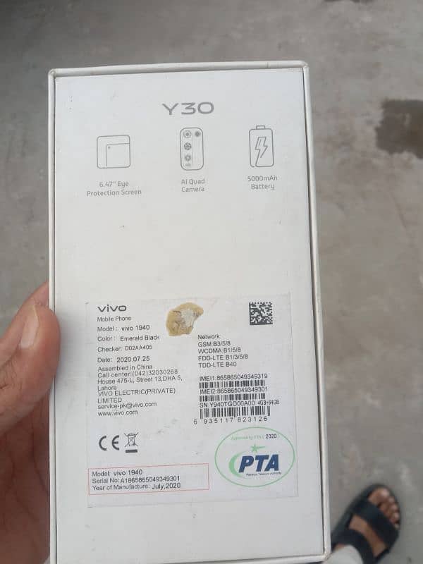 vivo y30 with box 4gb ram 64gb memory 9