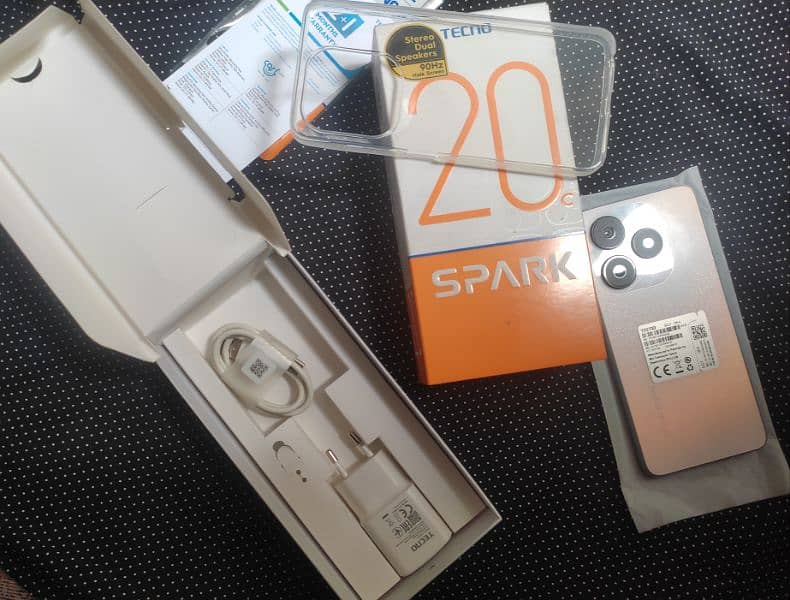 Tecno Spark 20C box open ex Spark20-pro-smart8pro-hot40-not50-13C-go24 5