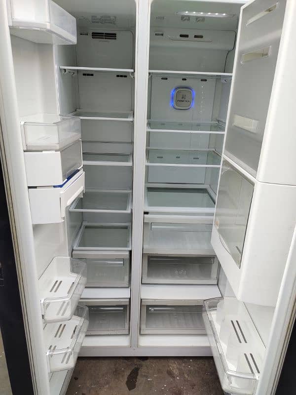 L. G Inverter fridge double door 5