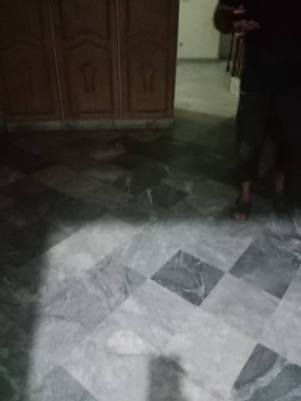 2.5 MARLA BEAUTIFUL HOUSE FOR SALE AT THE PRIME LOCATION OF JOHAR TOWN LAHORE 10