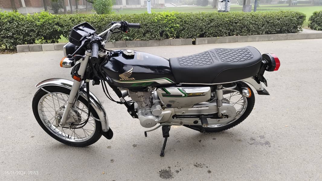 Honda 125 2024 Special Edition 3