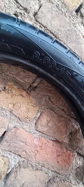 Honda 125 rear tyre 3