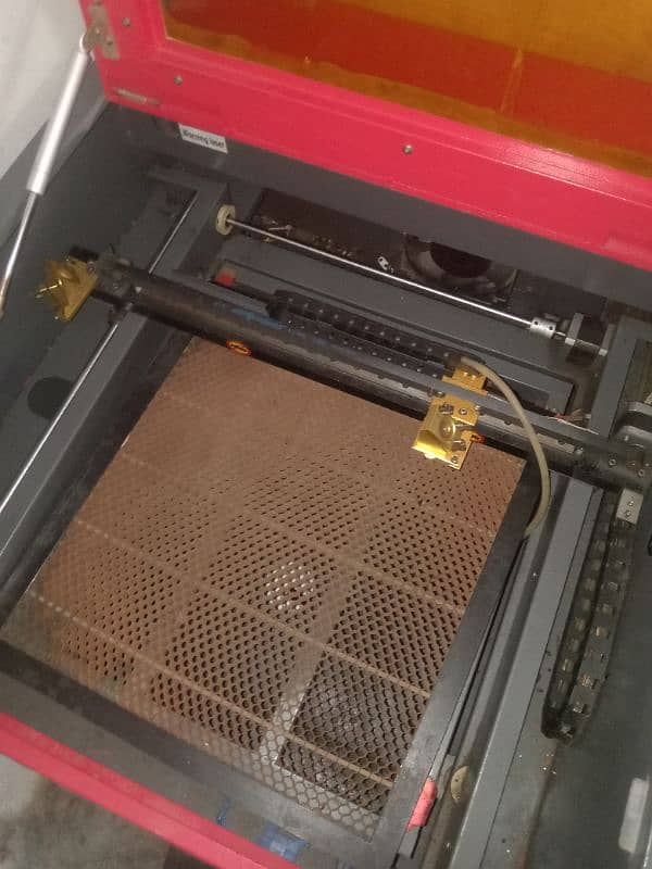 Laser Cutting machine 50W Bed size 4040mm 1