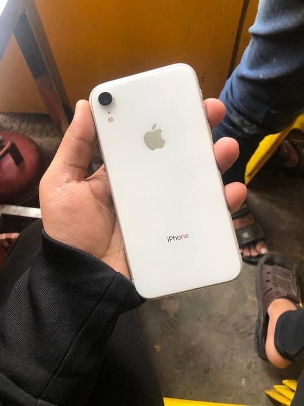 iPhone XR All good 1