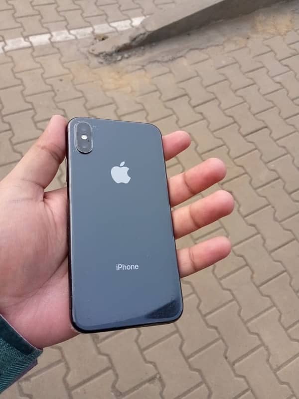 iPhone X non pta jv 2months sim working 8.5/10condition 2