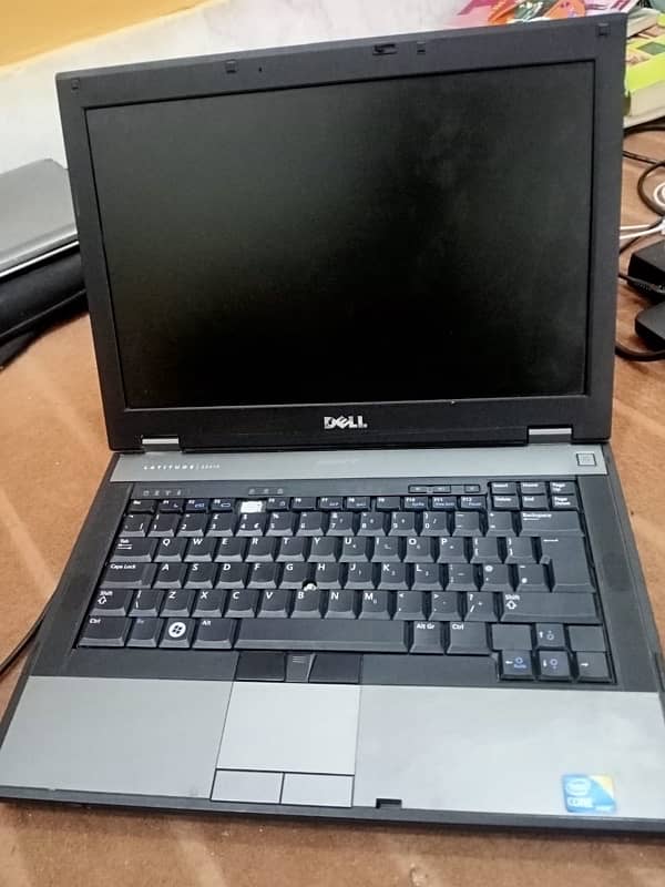 DELL LIPTOP COR I5 1st Generation 3