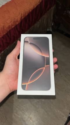 I Phone 16 Pro Max Box pack