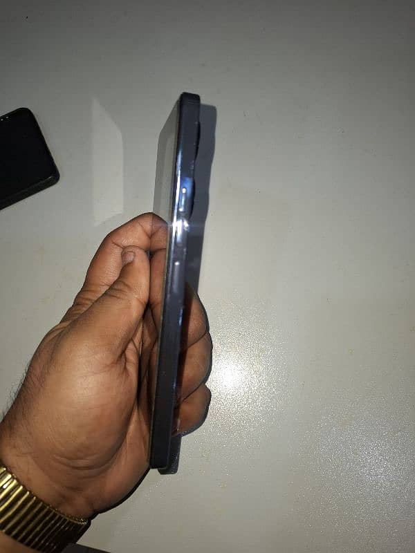 Techno Camon 20 pro 4