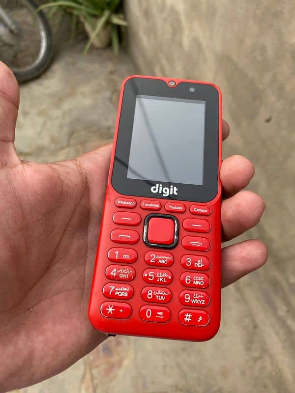 Digit 4g E2 Pro. . . 8Gb Memory 3