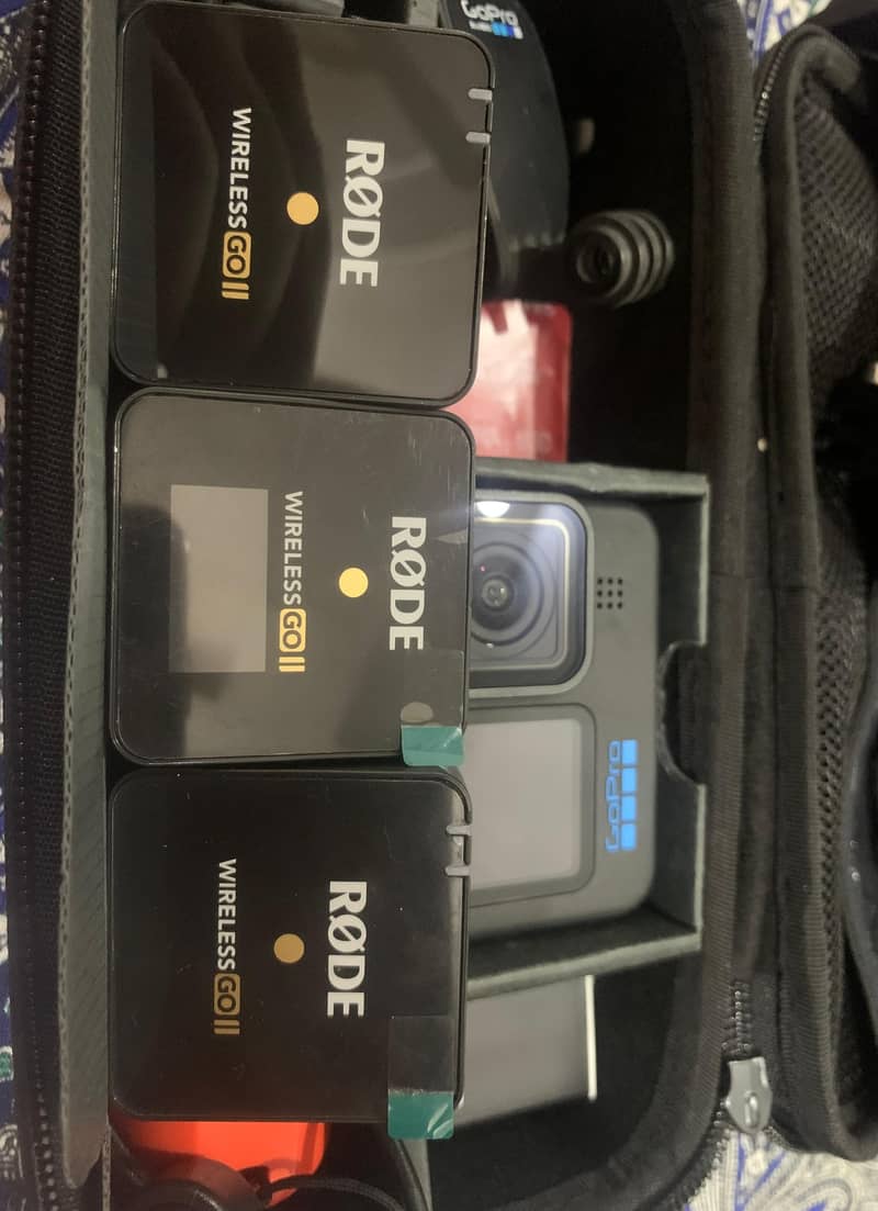 Hardly Used GoPro Hero Black 11 and Rode wireless Go II 3