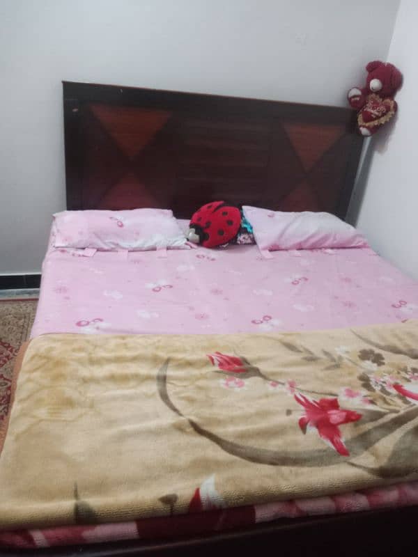 Double Bed with Mattress 0