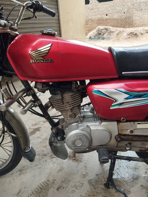 Honda CG 125 2015 model for sale 6