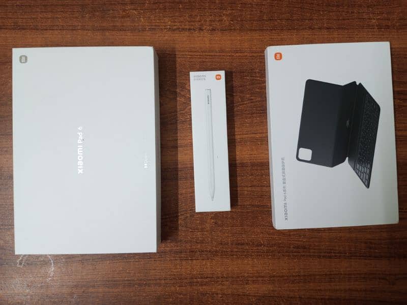 Xiaomi Pad 6 2024 + Stylus + Keyboard Case + Extra Nib + Charger 2