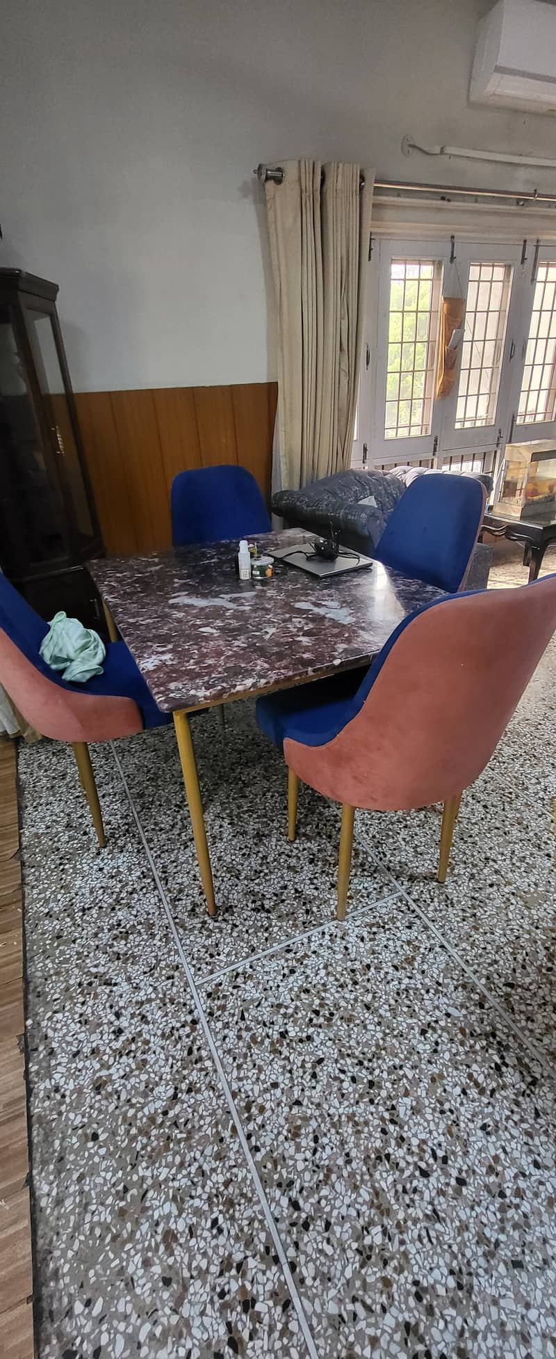 Marble top dining table with 4 velvet covered chairs 0