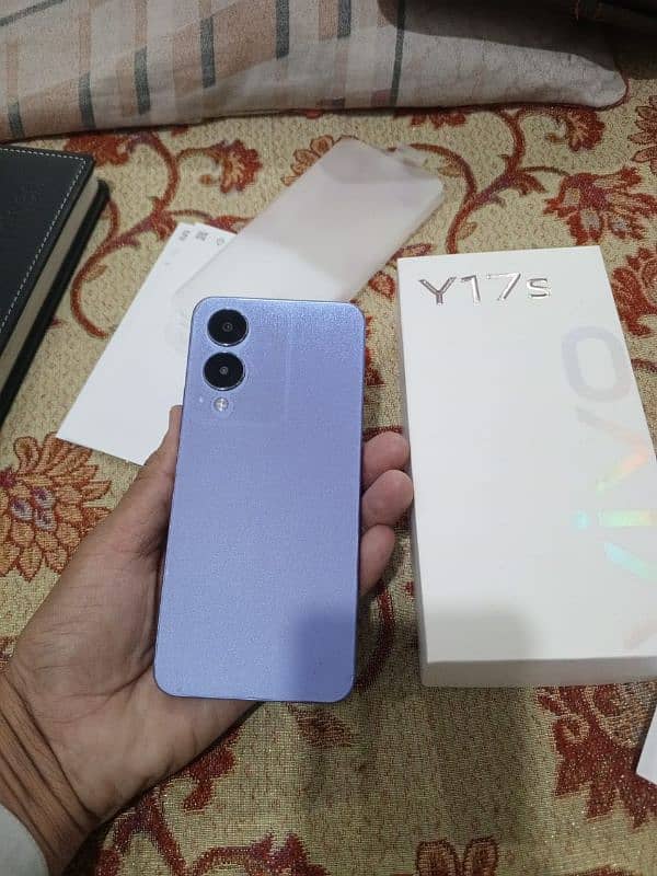 vivo y17s Ful box 6+6/128  anda piece 0