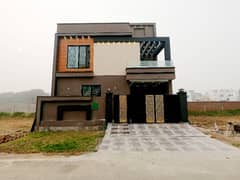 Affordable Prime Location House For sale In Bahria Nasheman - Sunflower