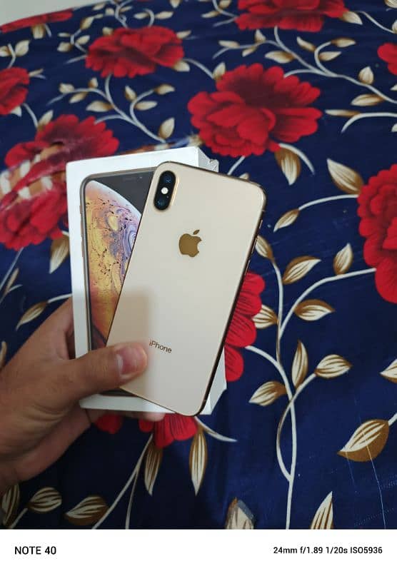 I Phone xs 64GB FU 5