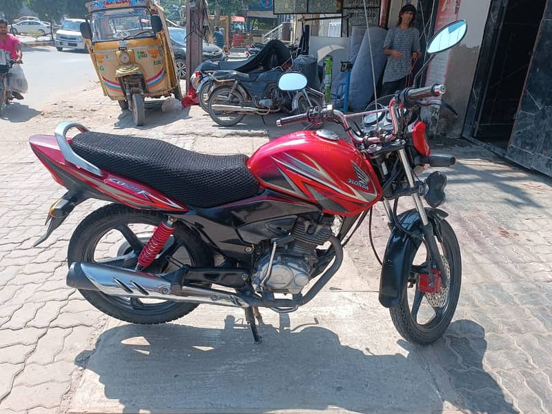 Honda CB 150F 2020 1