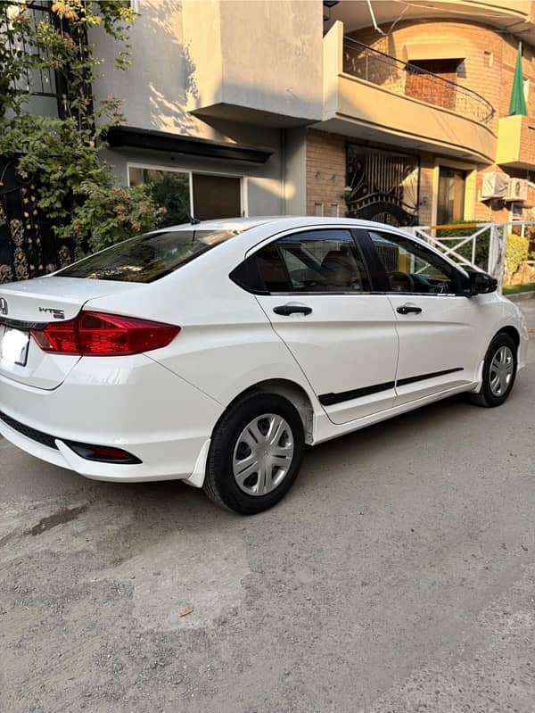 Honda City 2021 Total Genuine 1st Owner (11,000kms driven) 16