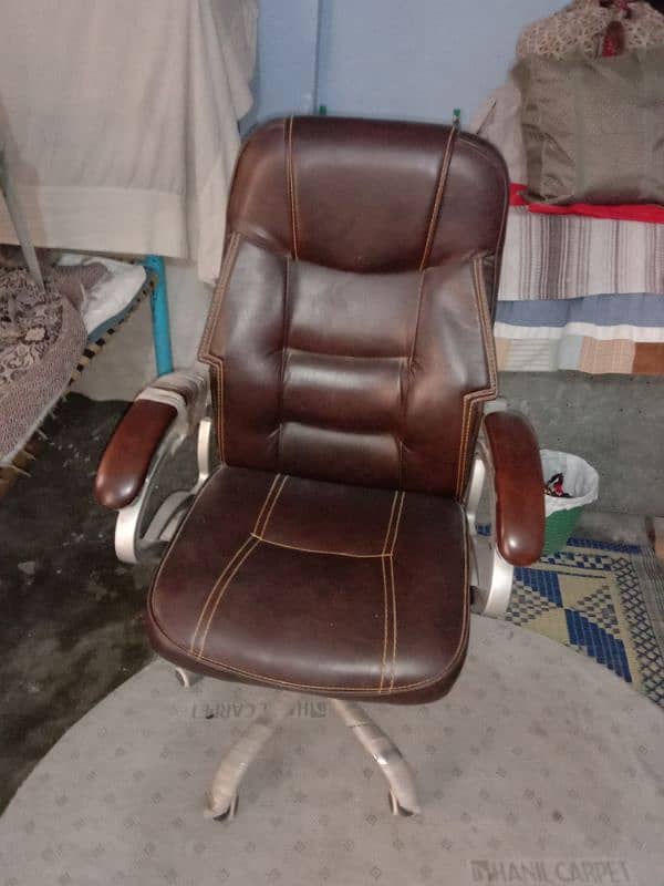 Executive Chair For Sale 1