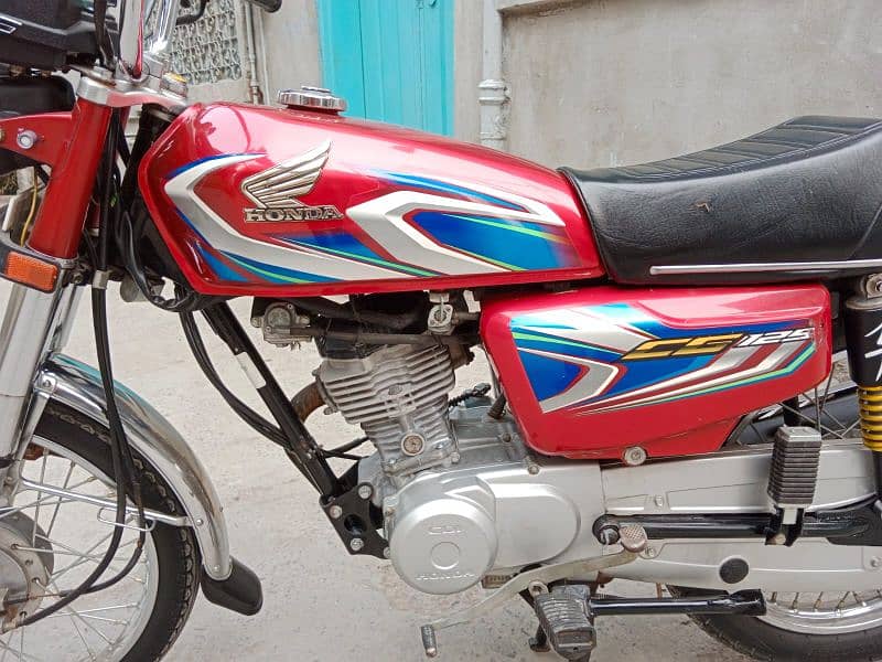 2022 model lush condition bike total genuine bike available for sale 3