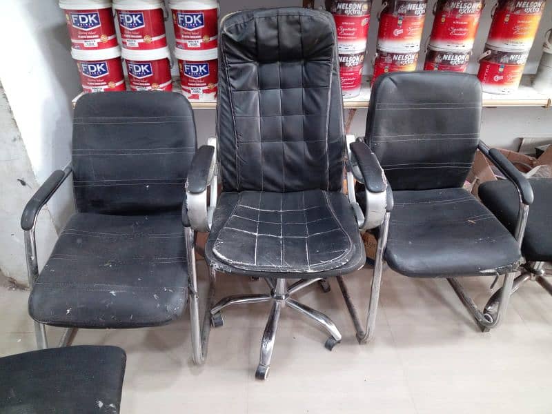 Office Chair Set with foot rester 1