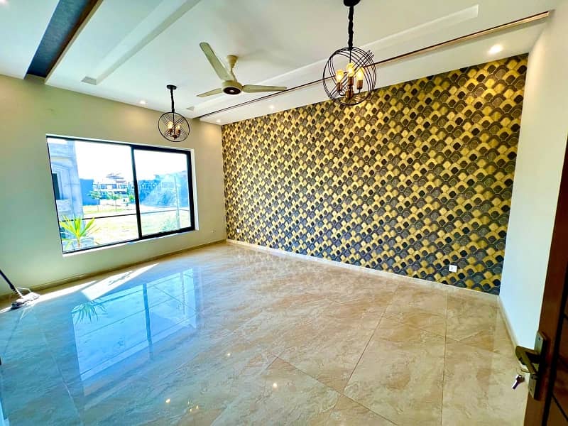 8 MARLA LUXURY BRAND NEW HOUSE FOR SALE A BLOCK FAISAL TOWN F-18 ISLAMABAD ALL FACILITY AVAILABLE 4