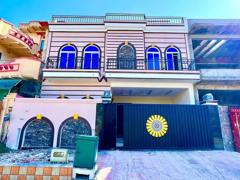 8 MARLA LUXURY BRAND NEW HOUSE FOR SALE MULTI F-17 ISLAMABAD ALL FACILITY AVAILABLE CDA APPROVED SECTOR MPCHS 0