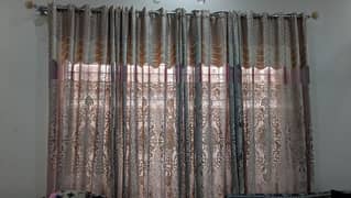 curtains only 4 months used