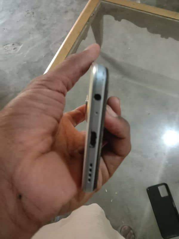 vivo y21 for sale.    jalalpur jata road Gujarat 9