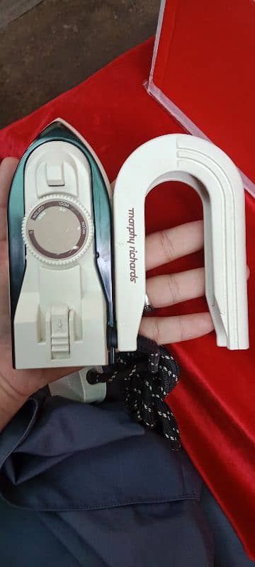 traveling foldable mini iron 0