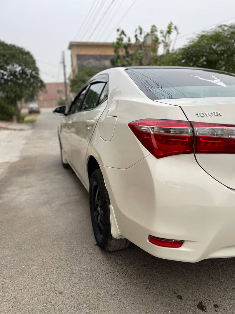 Toyota Corolla GLI 2019 9