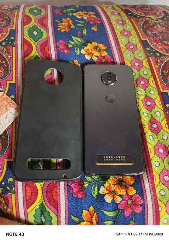 Moto Z4 4/128 10/10 Condition Indisplay Fingerprint 1