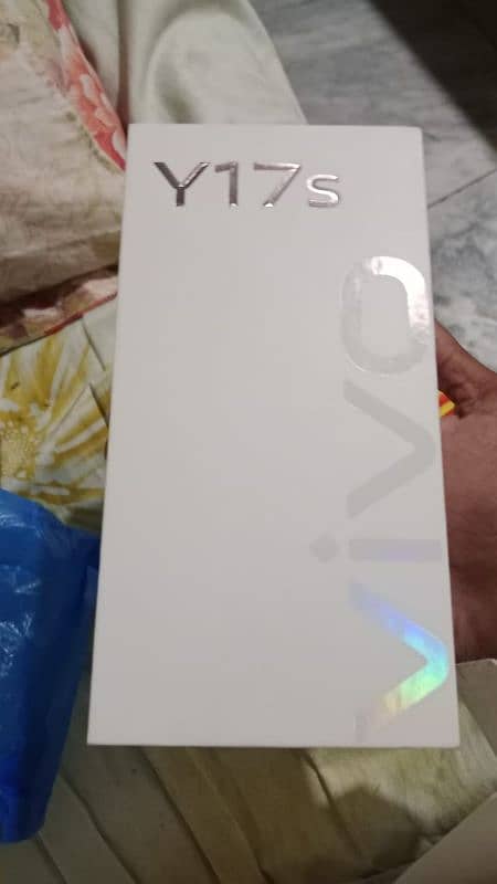 vivo y17s 4