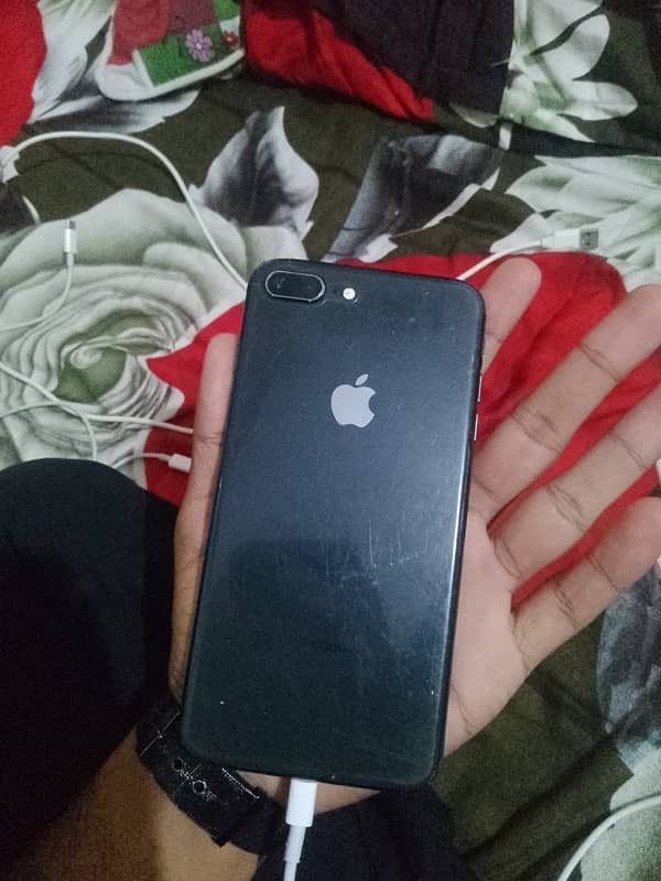 i phone 8 plus 3