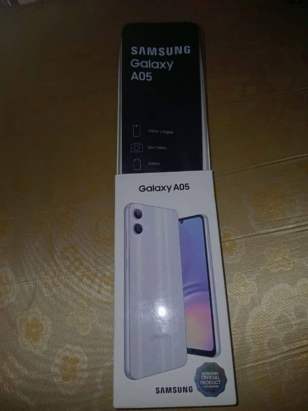 Samsung Galaxy A05 4/128 1