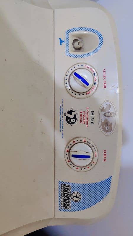 INDUS Washing machine 4