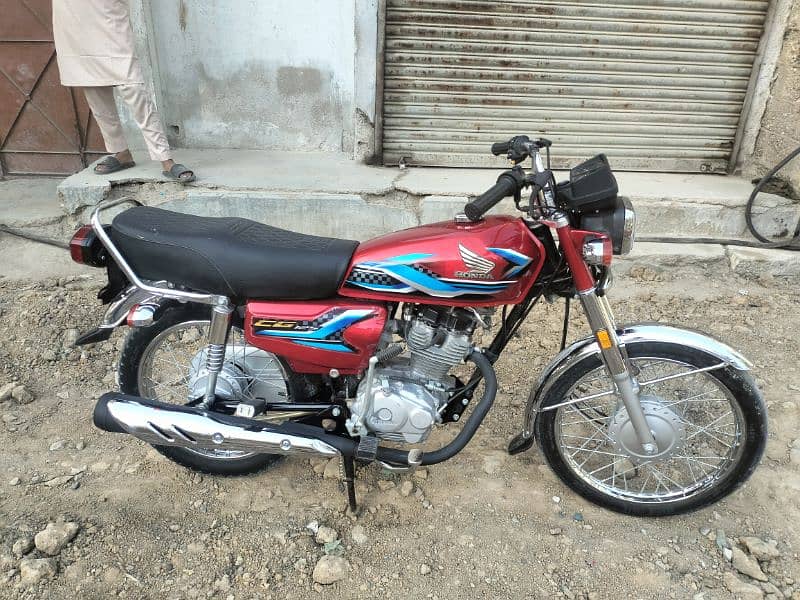 Honda 125 model 24 Hyderabad number 03142260991 0