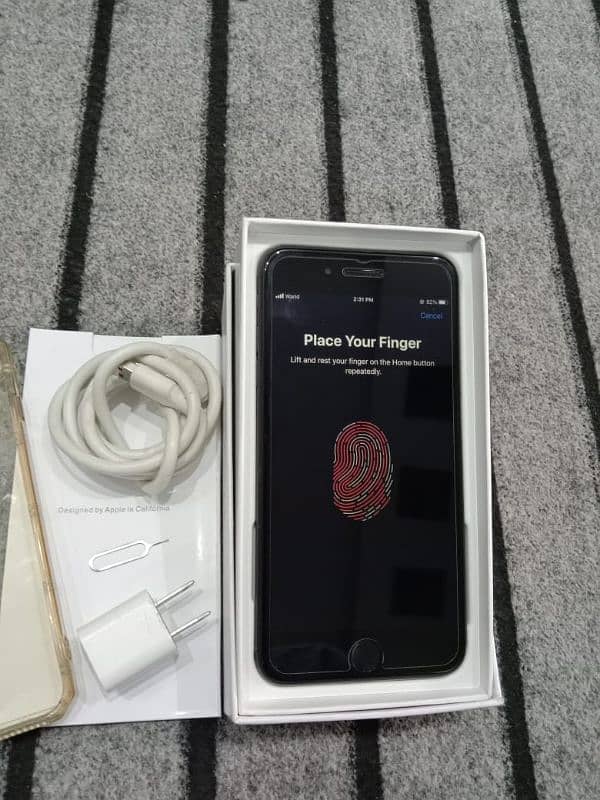 iphone 7 plus 128gb pta approved 5