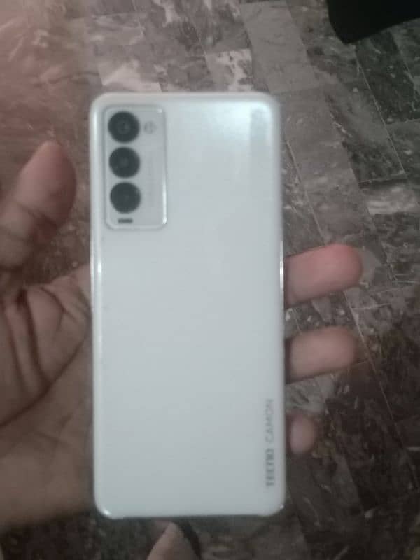 tecno camon 18 P8/128 6