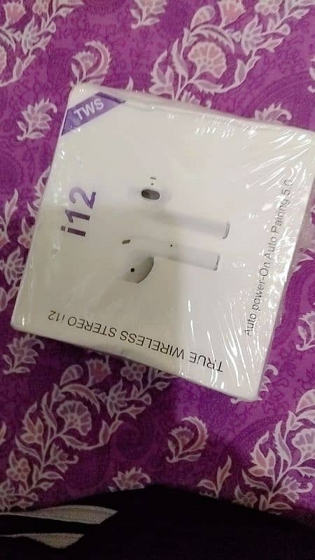 i12 airpods big offer discount only 1800 1