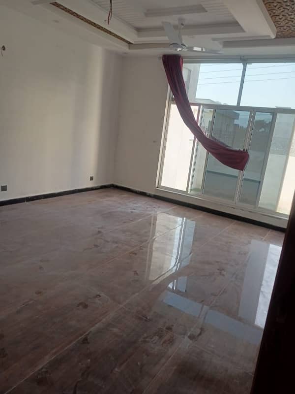 1 Kanal Independent Upper Portion For Rent 1