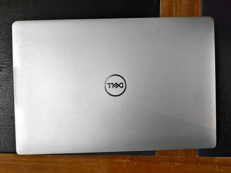 Dell Precision 5530 with 4 GB Nvidia Quadro P1000 Graphics 0