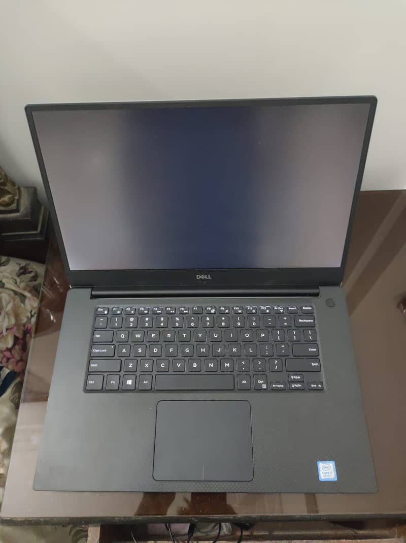 Dell Precision 5530 with 4 GB Nvidia Quadro P1000 Graphics 1