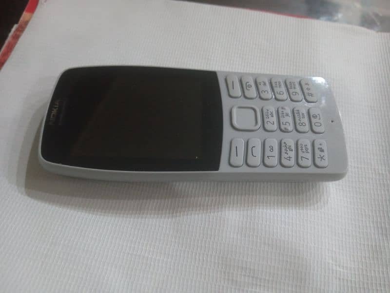 Nokia 210 white 1