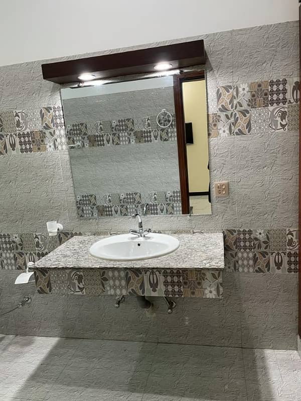 i-8.40x80 fully furnished upper portion tiles flooring luxury House available for rent garden 2