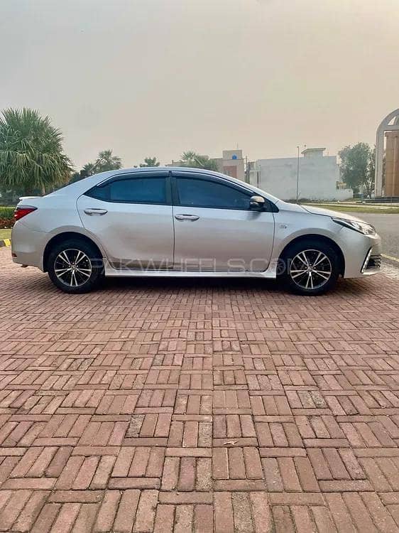 Toyota Corolla Altis 2018 1.6 3