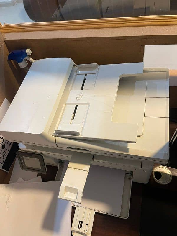 Hp leser jet pro MFP M130 2